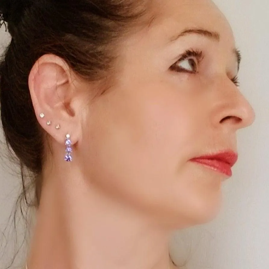 9 kt White Gold Tanzanite and Diamond Dangling Earrings