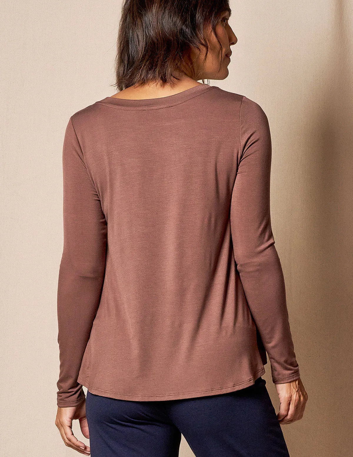 Bamboo Relaxed Long Sleeve Tee - Chocolate