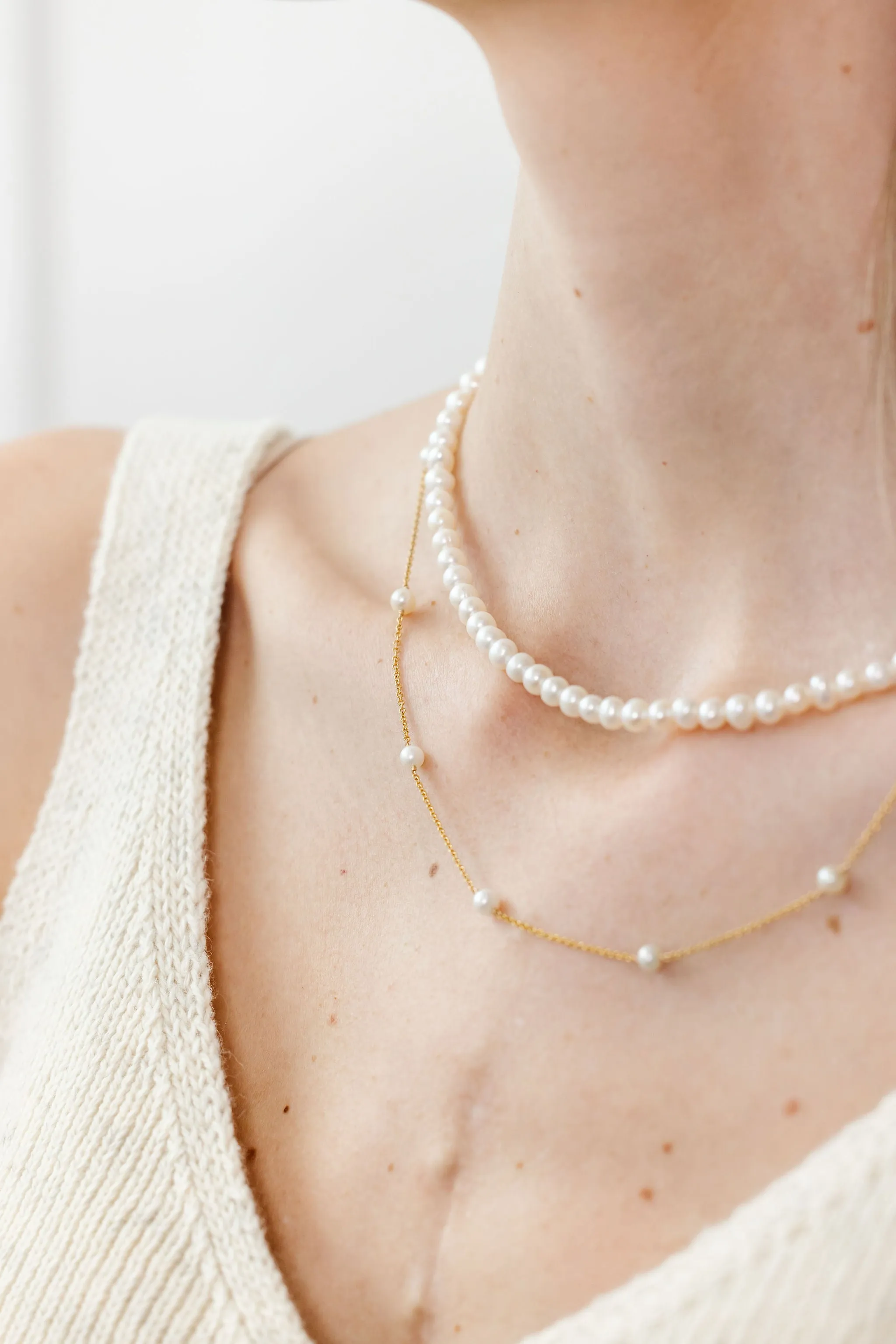 Floating Pearl Necklace (4MM Beads)