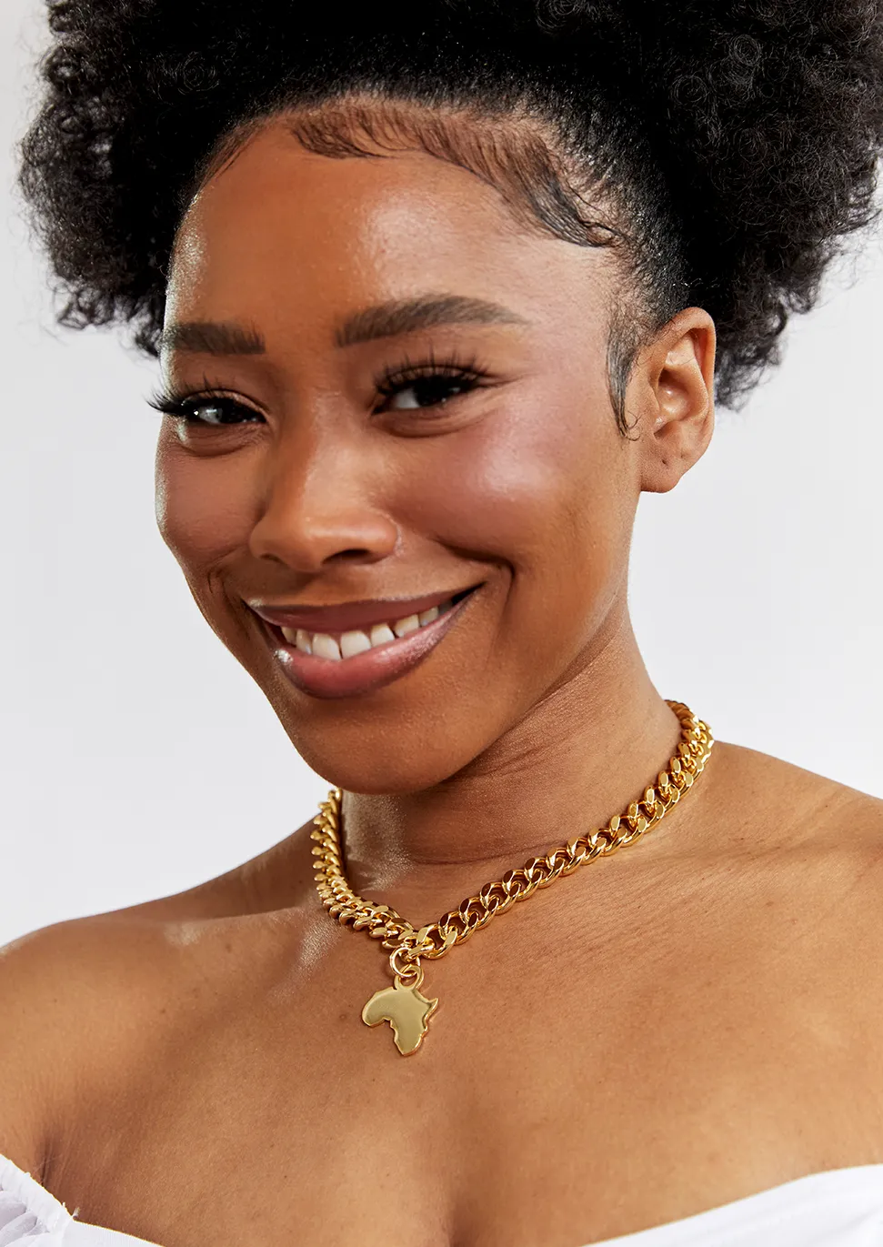 Ide Africa Map Cuban Link Choker (Gold)