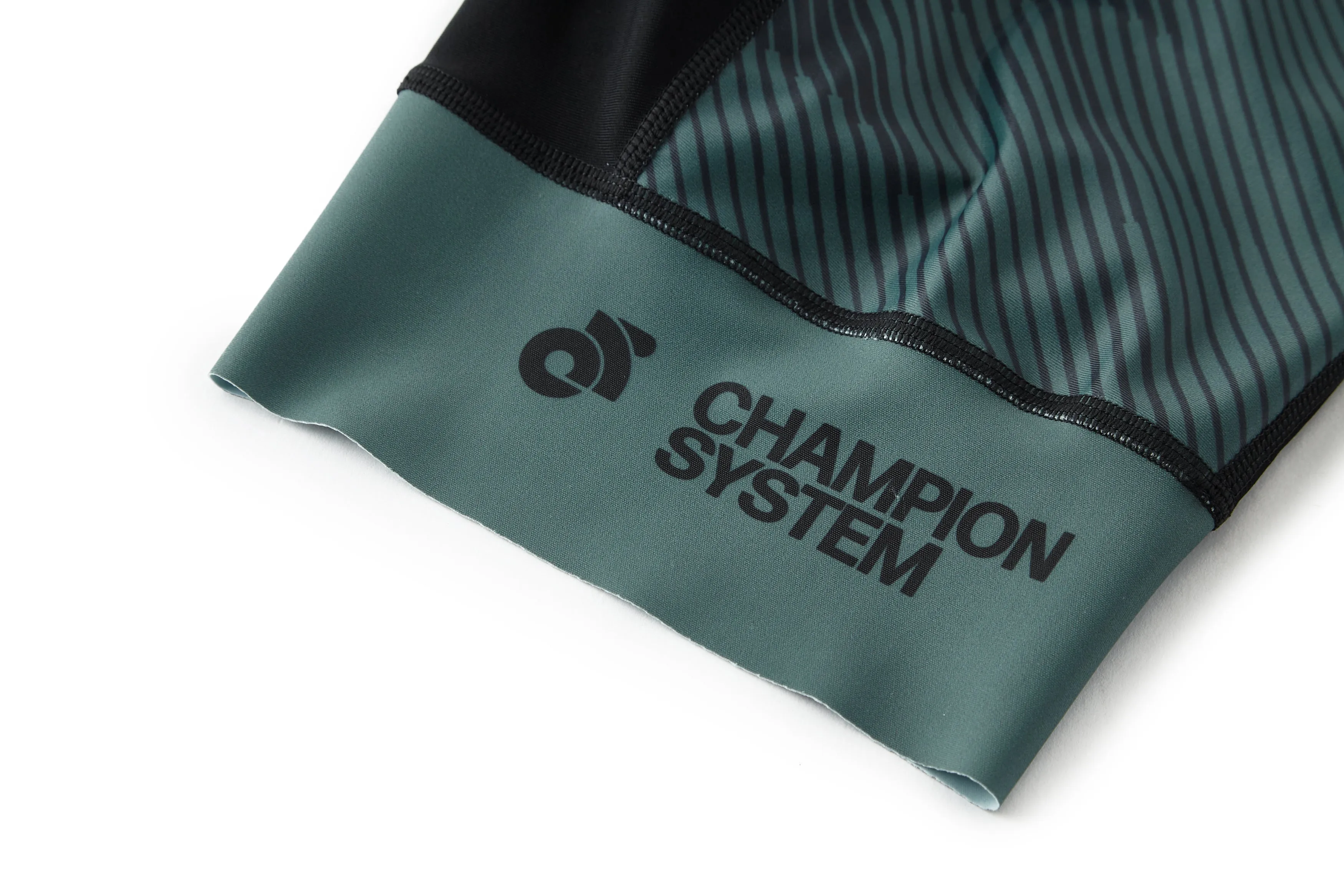 Performance Women's High-Rise Cycle Shorts
