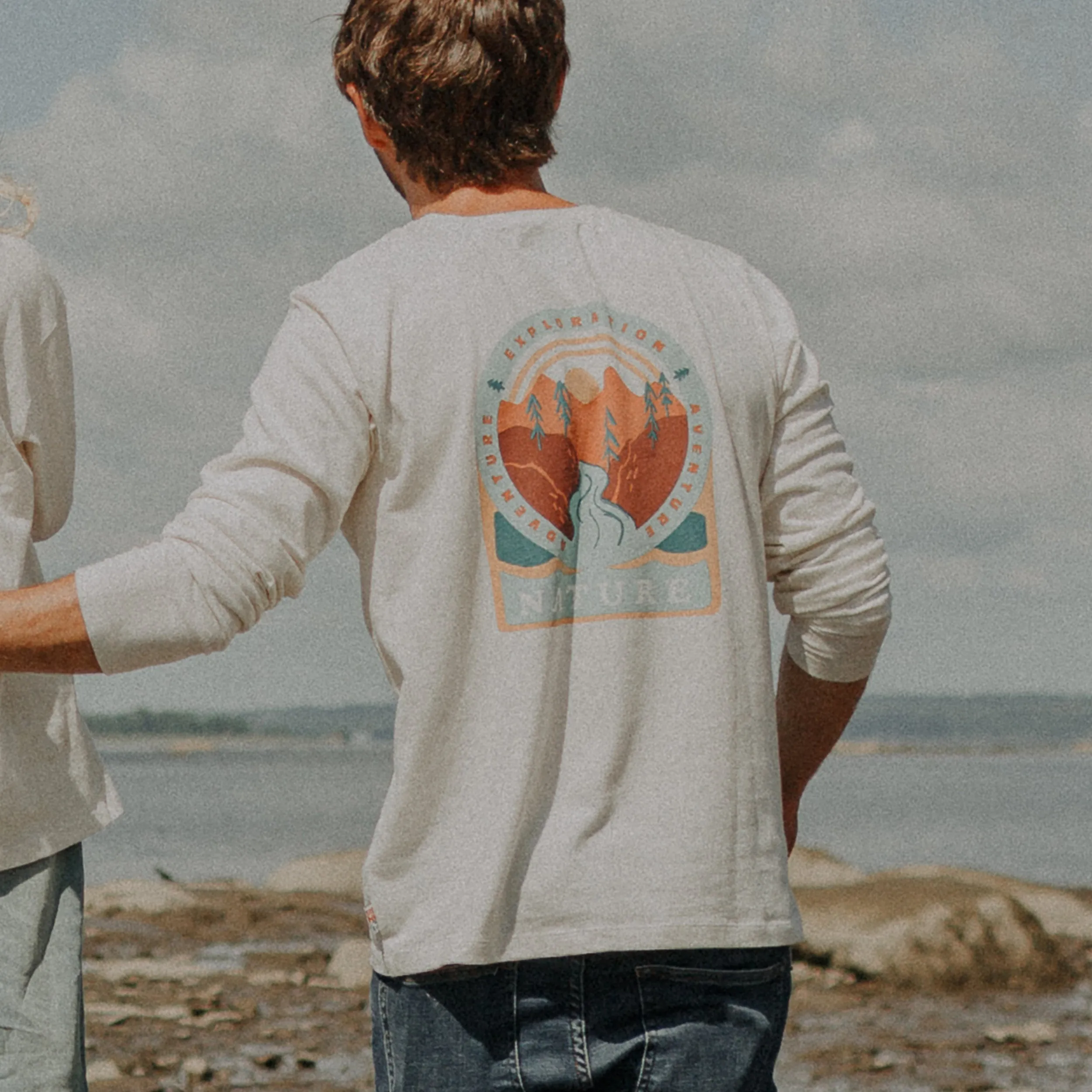 T-shirt crème à manches longues, adulte || Cream long sleeves t-shirt, adult
