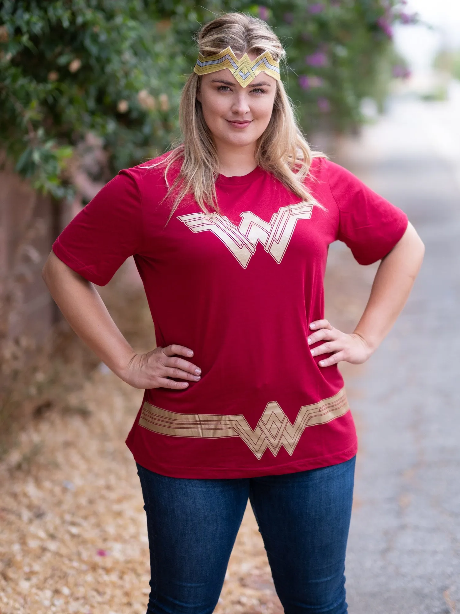 Women's Plus Size Wonder Woman Costume T-Shirt Red Gold Dress Up Tee DC Comics