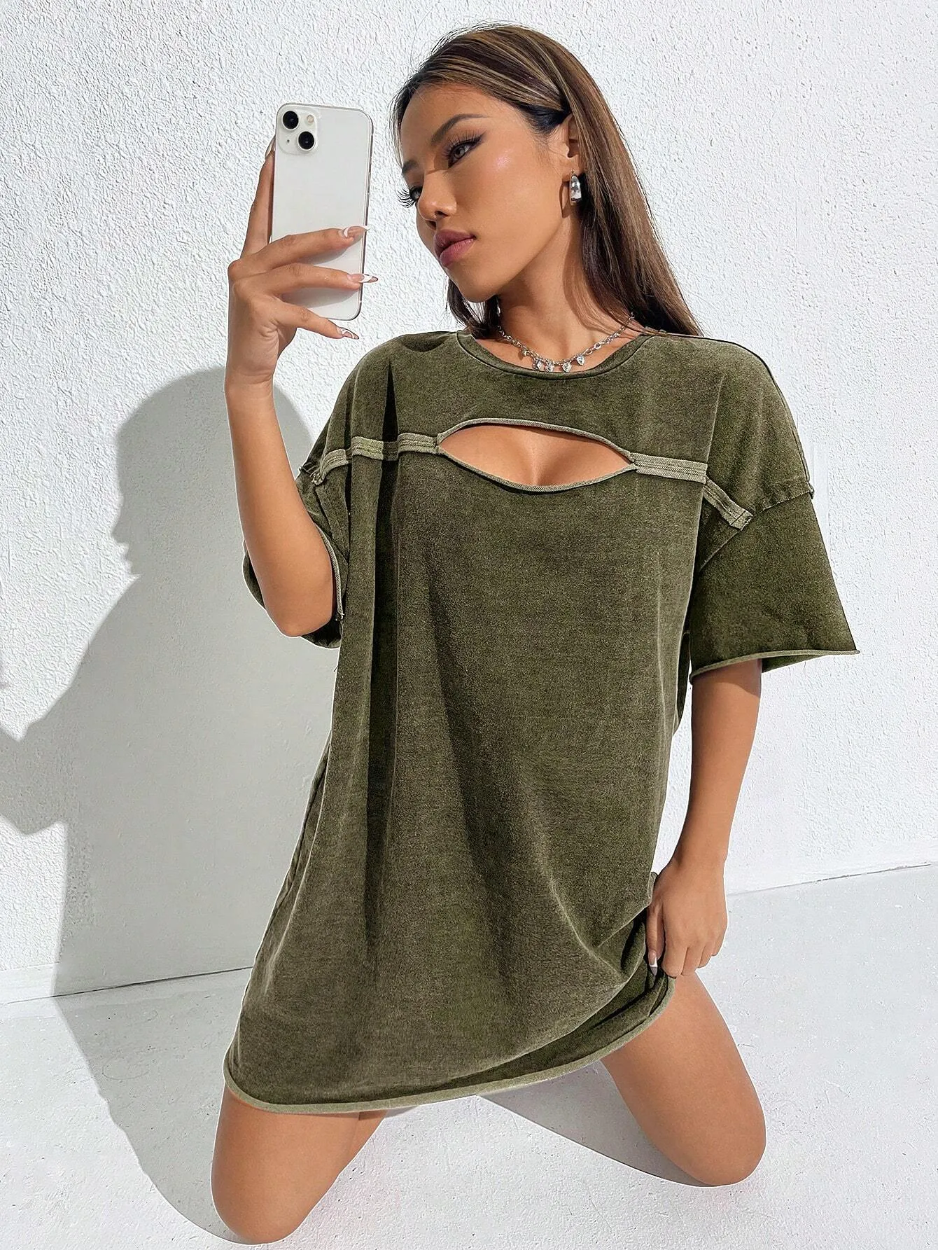 Women's Vintage Distressed Hollow Out Round Neck Short Sleeve Dress